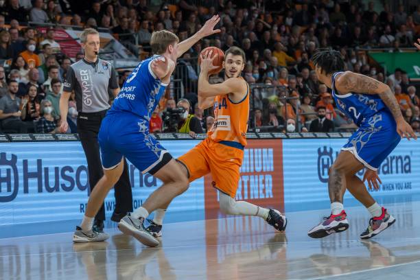 日看点频现 日看点频现