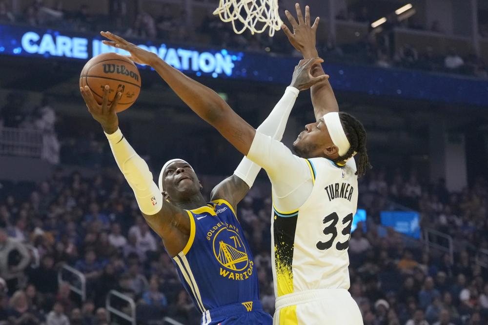 西亚足球的 西亚足球的