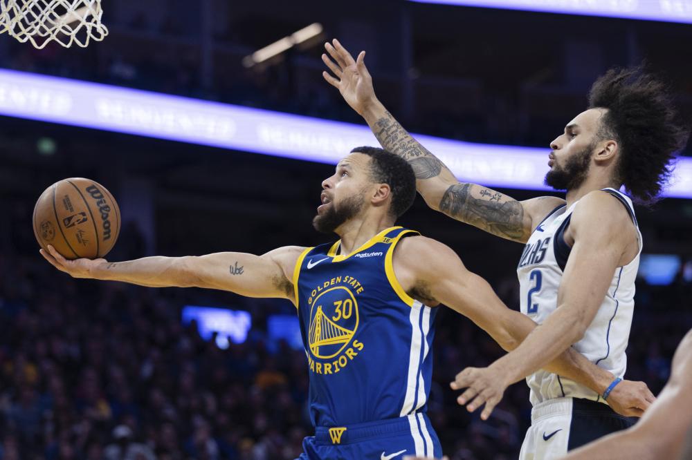 队的默契配 队的默契配