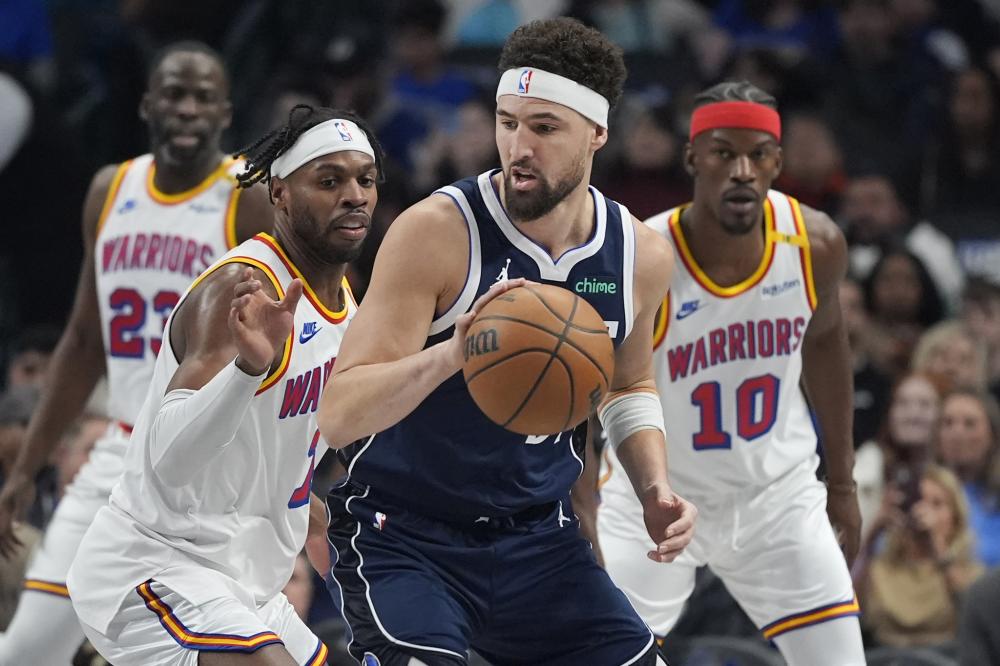 外撤型前锋 外撤型前锋